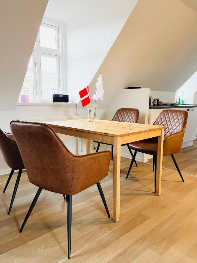 Scandinavian - Sonderbro - 2